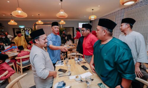 RAMADAN KAREEM ‘FREE MARKET’ TAWAR BAJU RAYA PERCUMA