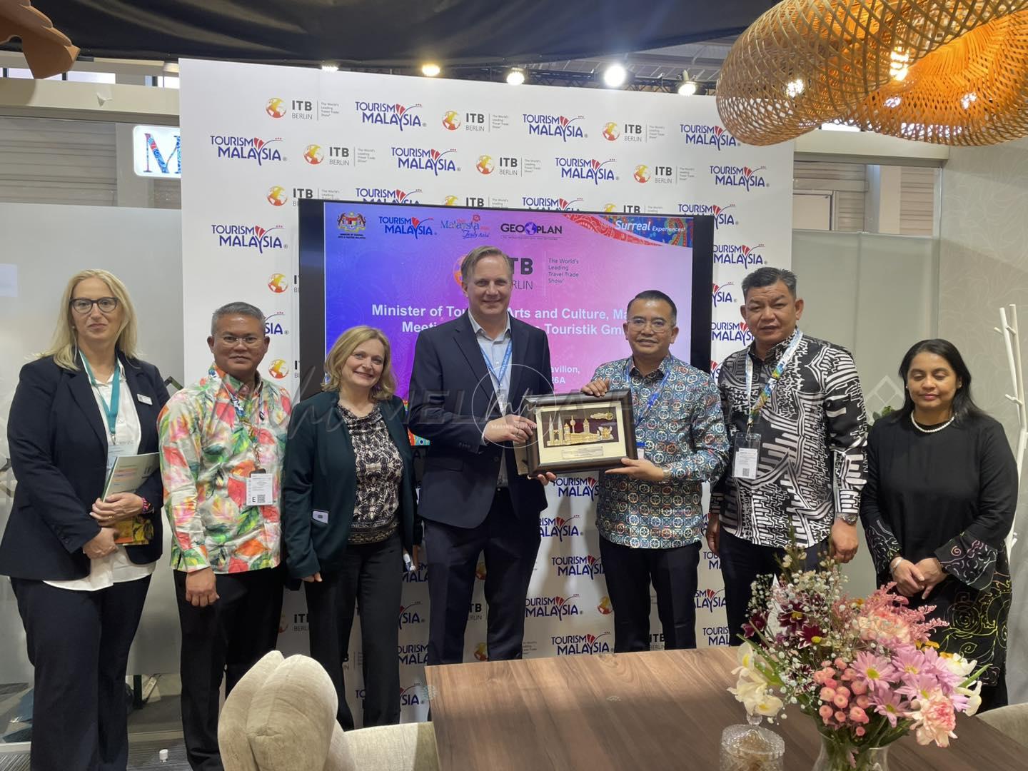 647547745 1424142789726900 5079526037841480778 n