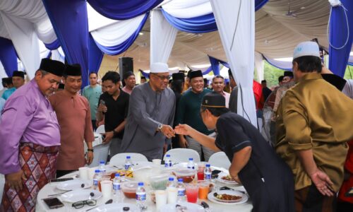 PEMIMPIN MASYARAKAT TUNJANG KEKUATAN PEMBANGUNAN MELAKA