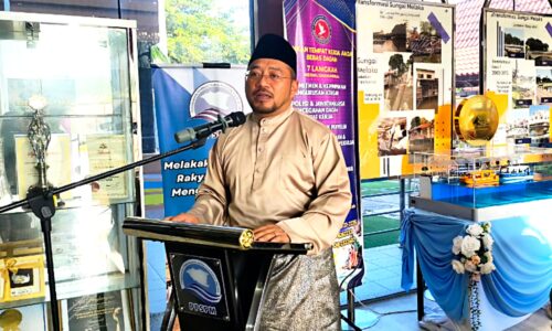 MELAKA RIVER CRUISE SEDIA TERIMA RIBUAN PENGUNJUNG AIDILFITRI INI