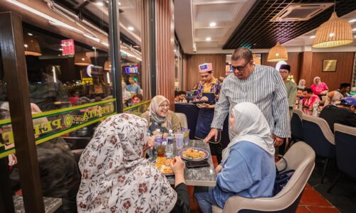 RUMAH TERBUKA AIDILFITRI MELAKA PADA 28 MAC DITERUSKAN