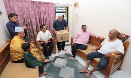 TOK RAOP, DATUK REMY ISHAK SANTUNI ORANG TANJUNG BIDARA