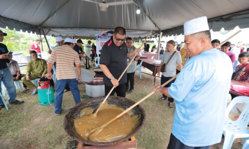 ‘HARI INI SAYA BUKAN KETUA MENTERI, SAYA DAK RAOP ANAK JATI MASJID TANAH’