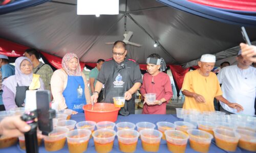 HADIAH UNTUK ORANG MASJID TANAH 19 MAC INI