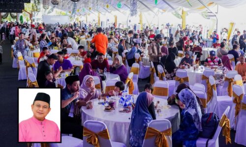 40,000 DIJANGKA MERIAHKAN RUMAH TERBUKA AIDILFITRI MELAKA SAYANG RAKYAT
