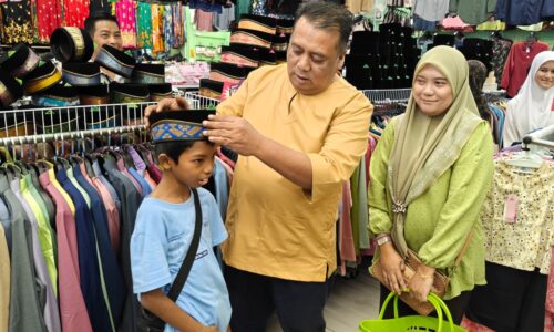 ALHAMDULILLAH DAPAT BAJU RAYA BAHARU