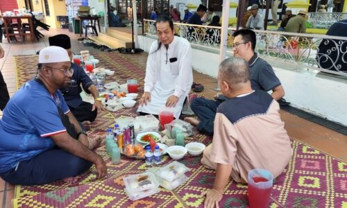 JIRAN PEMURAH JENTIK HATI CEF AMANN TEOH PELUK ISLAM