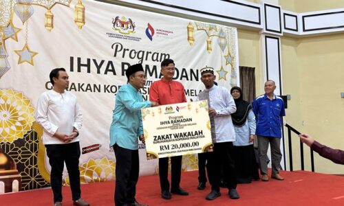 SKM MELAKA SALUR ZAKAT WAKALAH RM20,000 KEPADA 10 MASJID