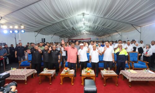 ‘HADIAH’ MASJID BAHARU UNTUK PENDUDUK TAMAN DESA BERTAM