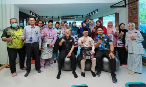 KES DENGGI DI MELAKA TURUN 63 PERATUS