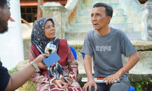 VETERAN ATM HILANG PENGLIHATAN TERIMA RUMAH BAHARU