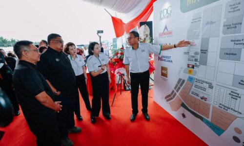 MELAKA NEGERI PENERAJU AGENDA HALAL NEGARA