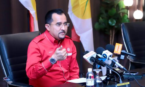 HAMPIR 3,000 ANAK MUDA TUNJUK MINAT, UMNO BUKA PENDAFTARAN SECARA DALAM TALIAN