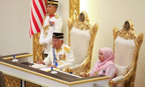 PASTIKAN PRN MELAKA DILAKSANAKAN DENGAN LANCAR, TELUS DAN PROFESIONAL – TYT