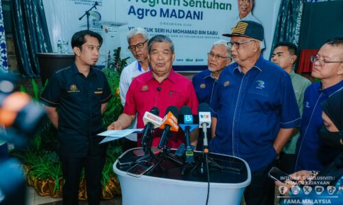 BEKALAN MAKANAN NEGARA MENCUKUPI, STABIL – MOHAMAD SABU