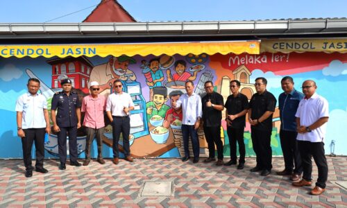 DARI SURAM JADI ‘INSTAWORTHY’, BANDAR JASIN KINI BERSERI-SERI