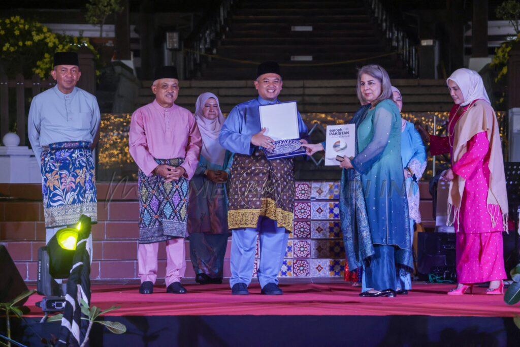 679978425 1533906461635712 7737855484093267690 n