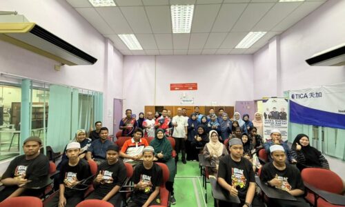 WRUR DUN ASAHAN: LANGKAH PERTAMA TEROKA KEMAHIRAN KECERDASAN BUATAN, DIGITAL 