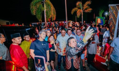 ‘JAMUAN AIDILFITRI MACHAP JAYA MERIAH MACAM BERAYA DI KAMPUNG’