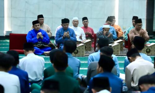 ULANG TAHUN KE-23 BANDARAYA MELAKA BERSEJARAH DISAMBUT PENUH KESYUKURAN