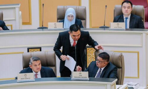 PERANTI ‘GPS’ MODENKAN NELAYAN MELAKA