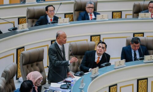 LIPUTAN 4G SUNGAI RAMBAI CAPAI 100 PERATUS