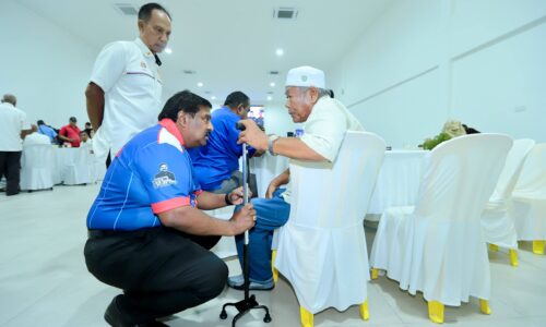 WRUR GADEK: LEBIH 40 ADUAN RAKYAT SUDAH ADA PENYELESAIAN SEGERA