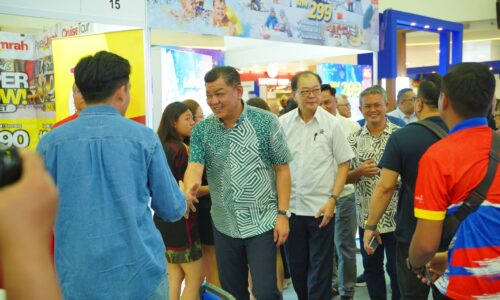 PROMOSI RANCAK, EKONOMI PELANCONGAN MELAKA TERUS BERKEMBANG