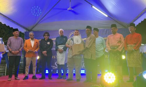 MBMB SAHUT GAGASAN MELAKA SAYANG RAKYAT, CERIAKAN 250 WARGA BANDARAYA