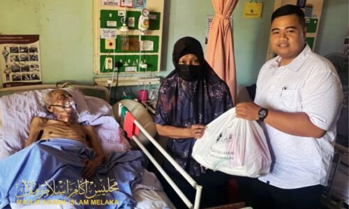 MAIM BERI SOKONGAN BUAT ASNAF MUALAF HIDAP PENYAKIT BUAH PINGGANG TAHAP 4