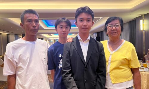 BANTUAN TUISYEN PERCUMA BANTU ANAK MASJID TANAH RAIH 11A+ SPM