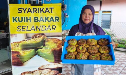 KUIH BAKAR JULANG NAMA ‘KAMPUNG KOBOI’