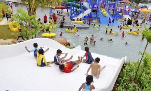 PROMOSI APRIL LEBIH BERBALOI DI MELAKA WONDERLAND