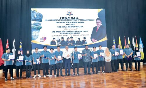 MELAKA MAHU LAHIRKAN LEBIH RAMAI USAHAWAN TEKNIKAL