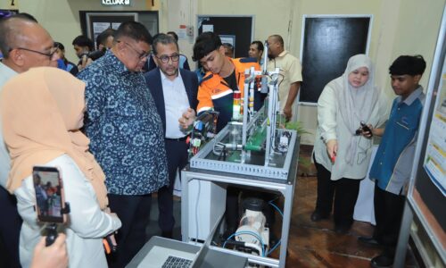 MELAKA MAHU PENUNTUT TVET SENTIASA ‘INDUSTRY READY’