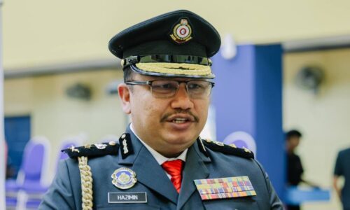 SELEWENG ‘FLEET CARD’ 4 LELAKI DITAHAN KPDN