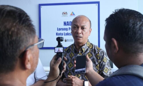 KAMPUNG DIGITAL: MELAKA PERGIAT KEMPEN TUKAR ALAMAT KAD PENGENALAN