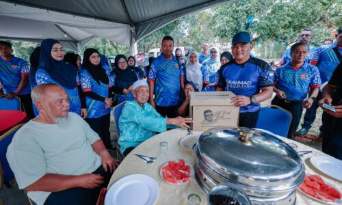 WRUR AYER MOLEK: SELESAI ADUAN RAKYAT IKUT KATEGORI