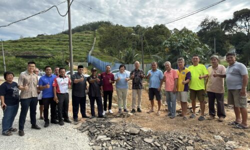 USAHA ‘YB ALONG’ AKHIRI DILEMA PENDUDUK KAMPUNG BUKIT ANTU