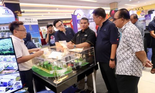 RAKYAT MELAKA MAKIN BIJAK PILIH RUMAH IKUT NILAI DAN KEMAMPUAN – EXCO