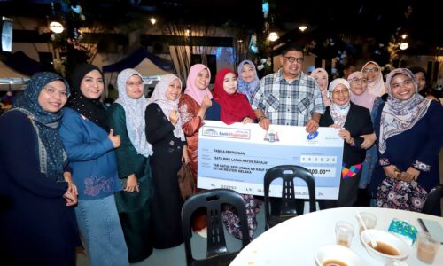 MELAKA TAK LOKEK DEMI MEMPERKASA SEKTOR PENDIDIKAN