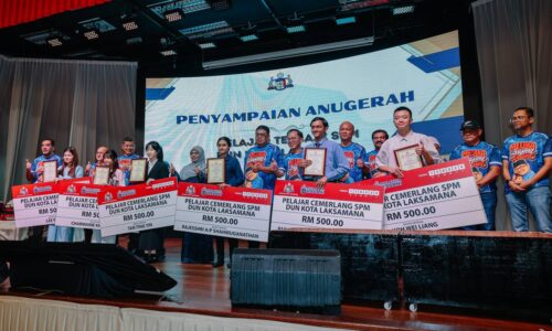 WRUR KOTA LAKSAMANA: PILIHAN RAYA ATAU TIDAK, TUGAS MEMBELA RAKYAT TETAP BERJALAN