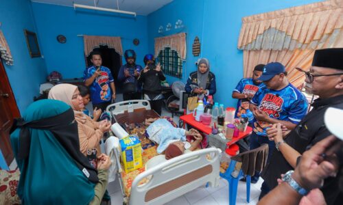 WARGA EMAS TERLANTAR TERHARU DISANTUNI MAIM