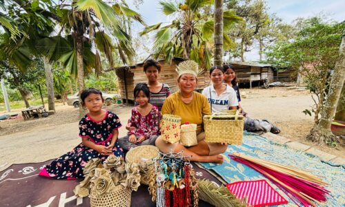 ORANG ASLI MACHAP JAYA UBAH ‘BAHAN RIMBA’ JADI PERMATA