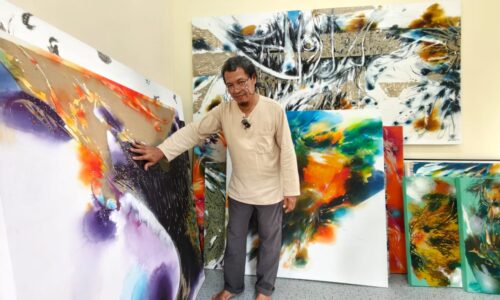 SENI ABSTRAK PASIR TERAPI JIWA NORHANEM