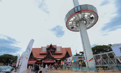 ‘RIDE’ PALING BERGAYA DI MENARA TAMING SARI, AHAD INI