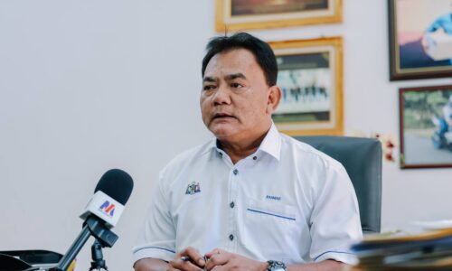 AKCC ANJUR KEJOHANAN GOLF AMAL PIALA PENGERUSI 2026 OGOS INI