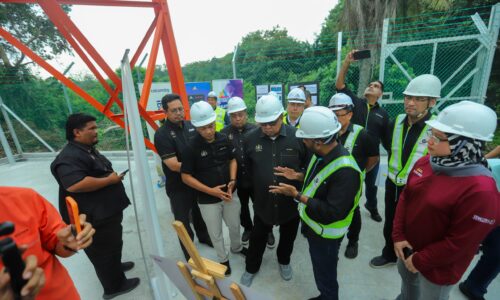 MELAKA FOKUS TERUS TINGKATKAN CAPAIAN JALUR LEBAR, TELEKOMUNIKASI MUDAH ALIH