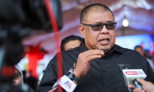 MELAKA CIPTA PELUANG PEKERJAAN BERTARAF TINGGI – AB RAUF