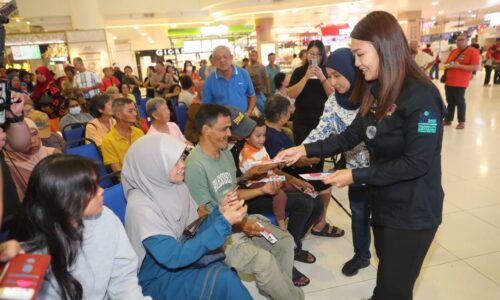 WRUR BANDA HILIR: BESAR MAKNA RM100 BUAT RAKYAT MEMERLUKAN